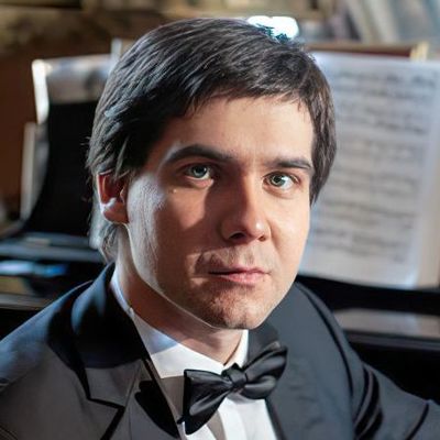 Vadym Kholodenko piano
                    